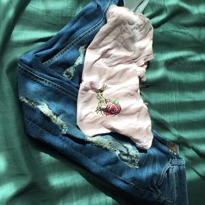 Ur cute crop top and endcore jeans